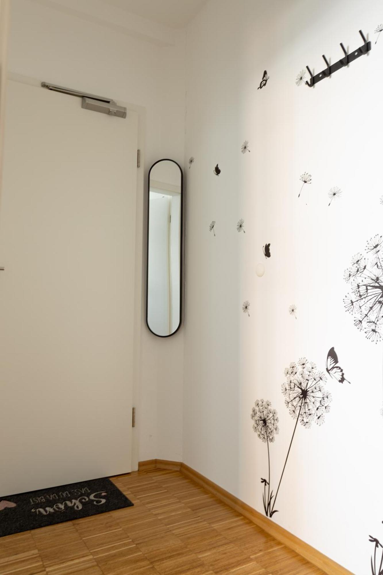 קובורג Ein Gemuetliches Studio Mit Netflix Im Zentrum Bahnhofsnaehe מראה חיצוני תמונה
